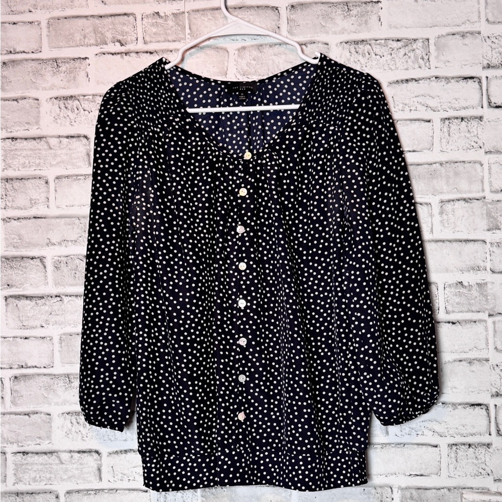 The Limited Navy blue and White polka dot 3/4 Sleeve pearlized Buttoned Blouse